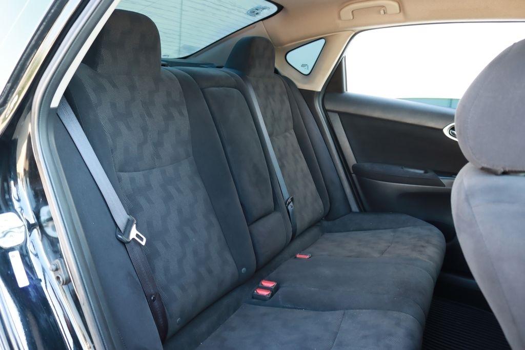 Nissan Sentra  2013