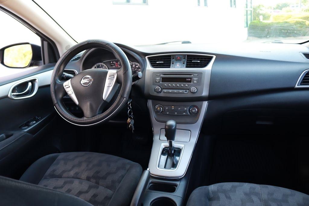 Nissan Sentra  2013