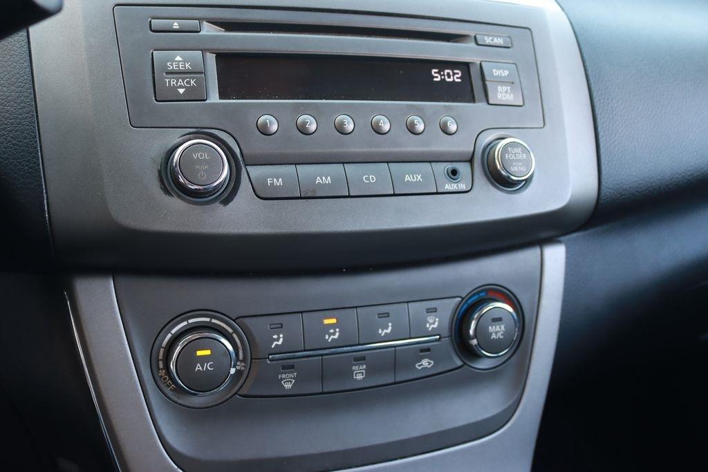 Nissan Sentra  2013