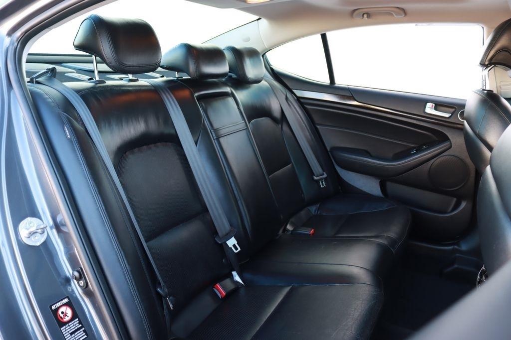 Kia Cadenza  2014