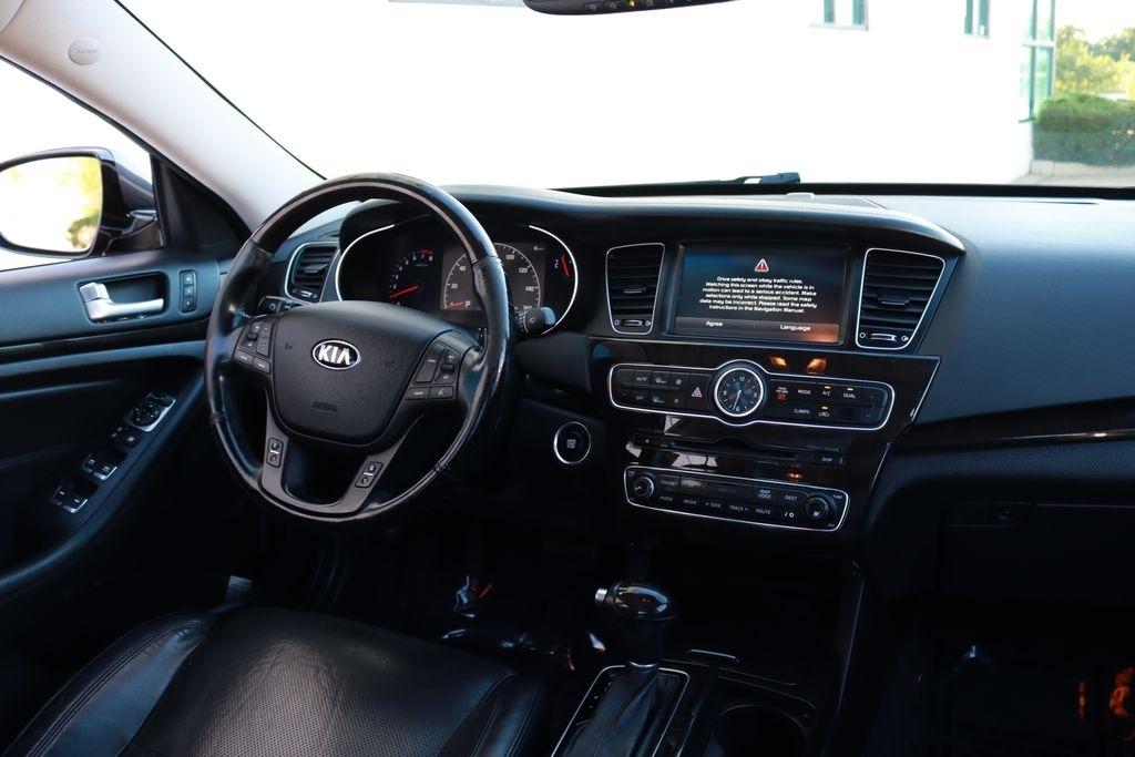 Kia Cadenza  2014
