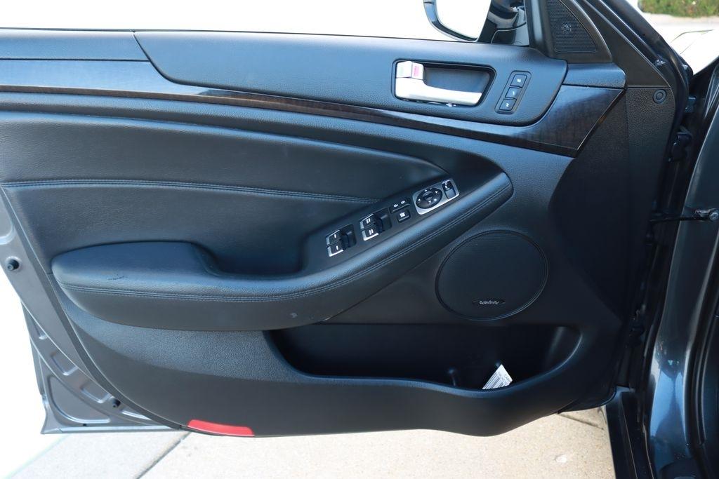 Kia Cadenza  2014