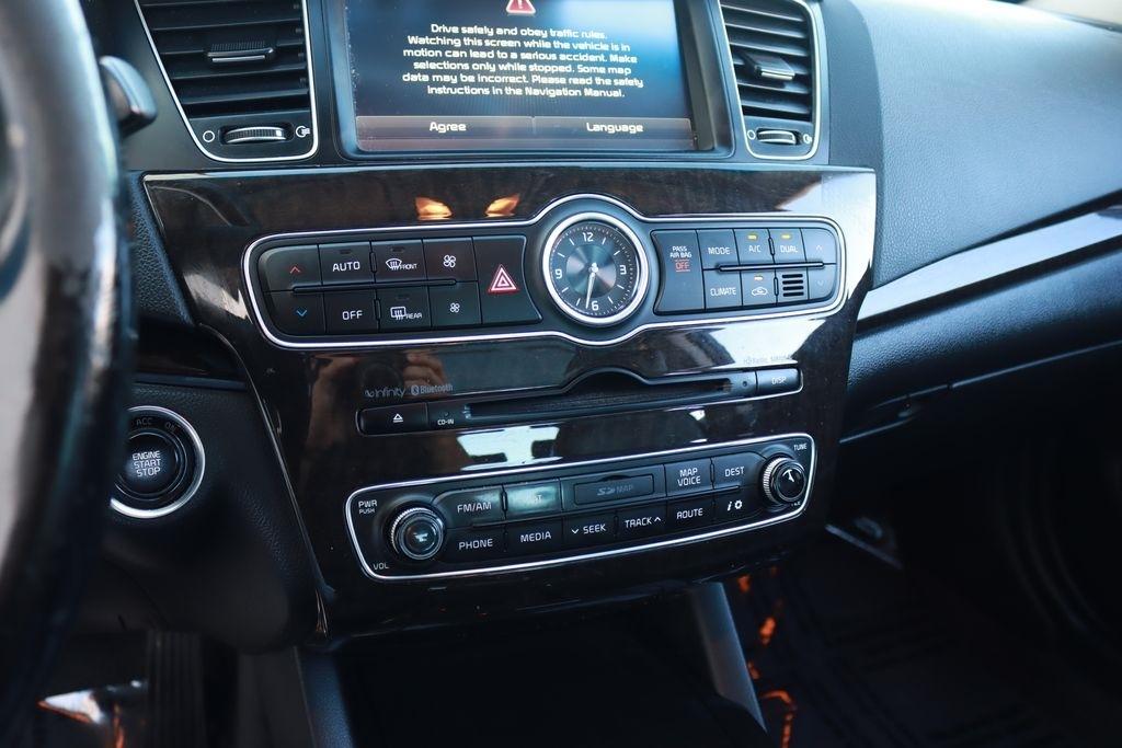 Kia Cadenza  2014