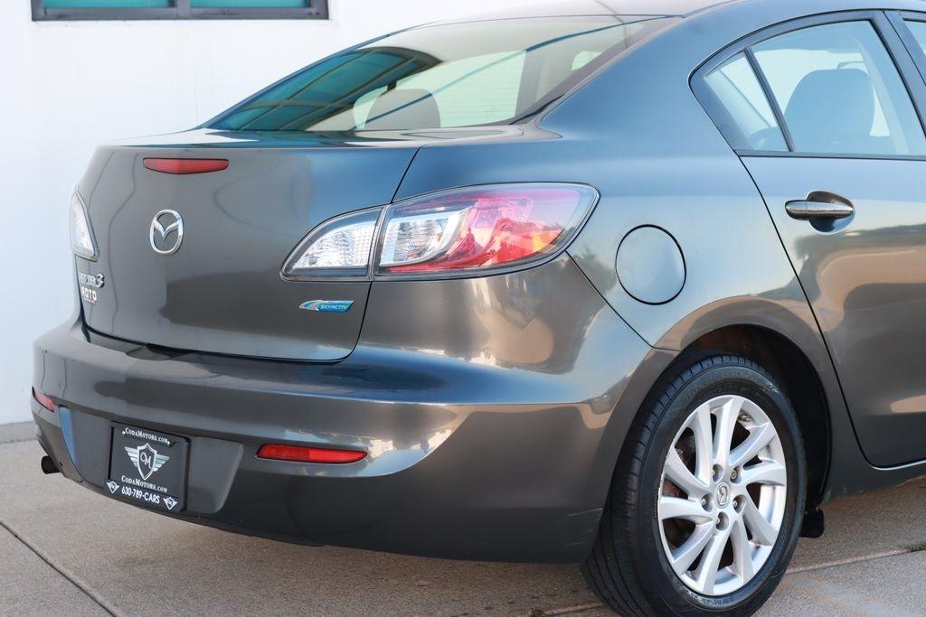 Mazda MAZDA3  2012