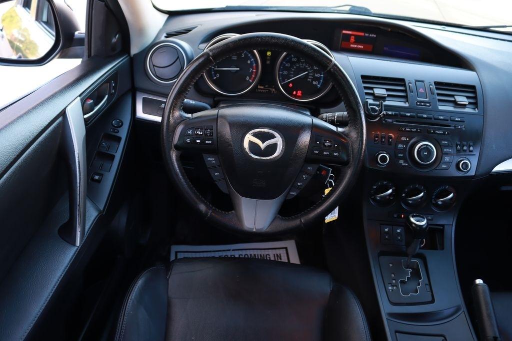 Mazda MAZDA3  2012
