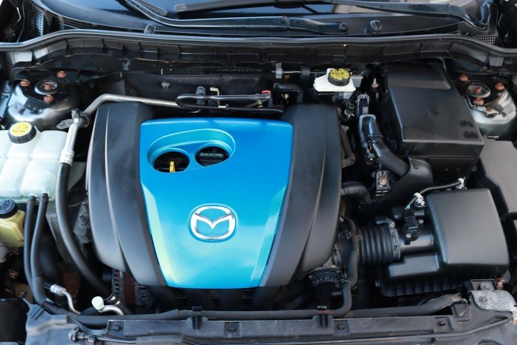 Mazda MAZDA3  2012