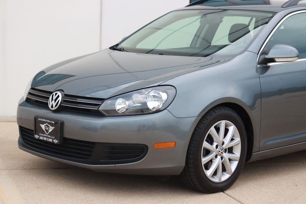 Volkswagen Jetta SportWagen  2012
