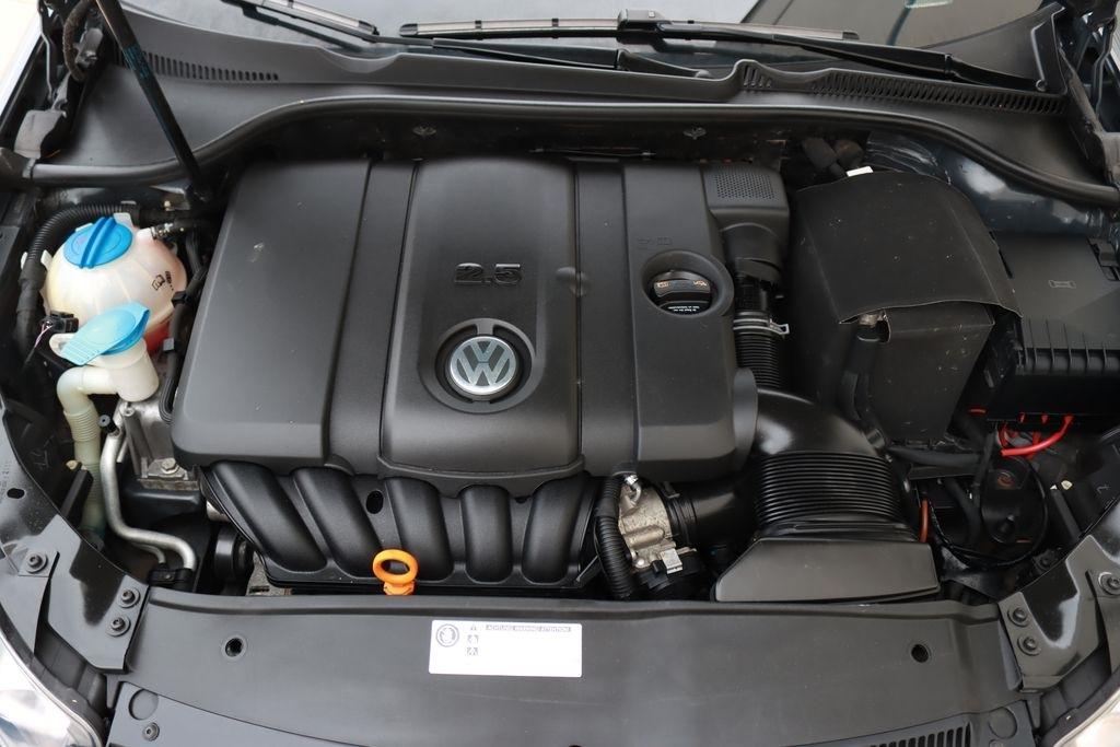 Volkswagen Jetta SportWagen  2012
