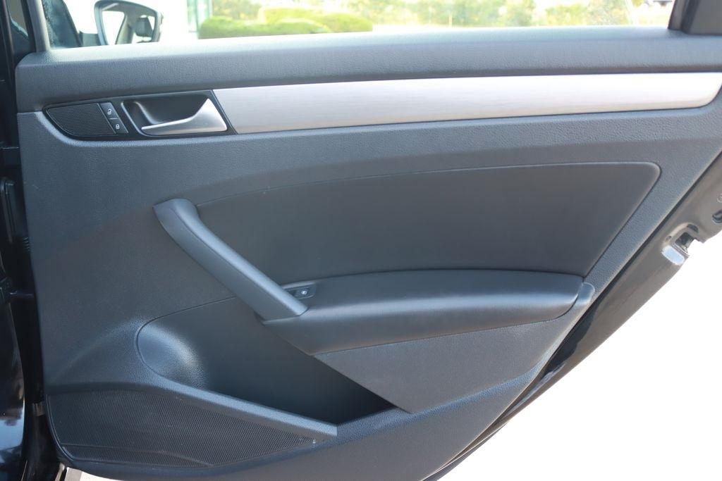 Volkswagen Passat  2015
