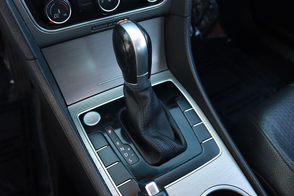 Volkswagen Passat  2015