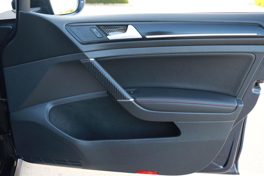 Volkswagen Golf GTI  2017