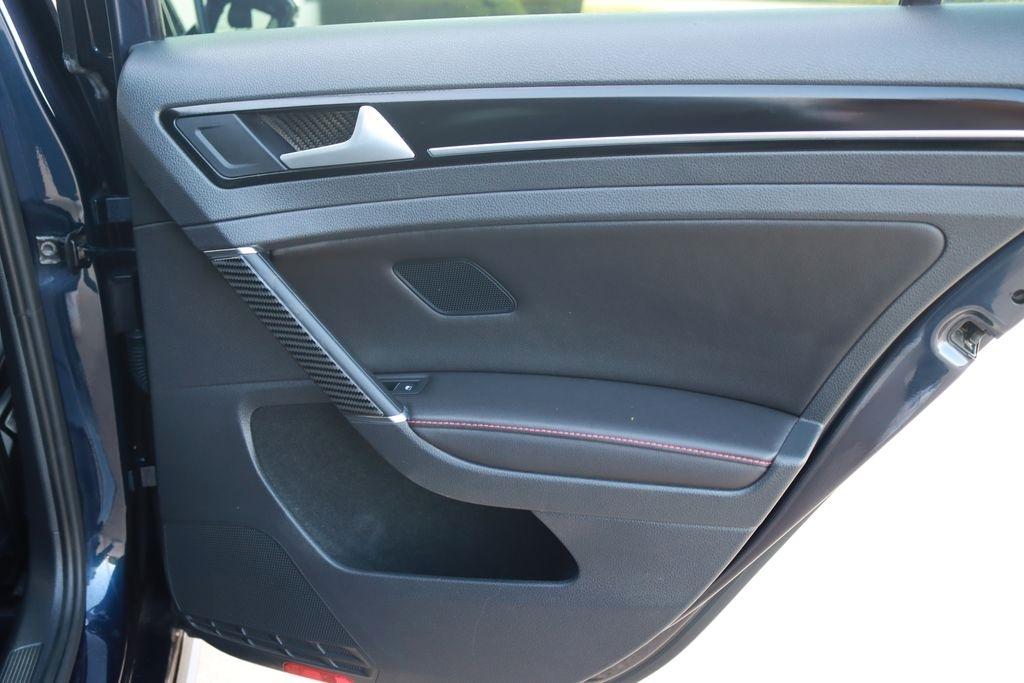 Volkswagen Golf GTI  2017