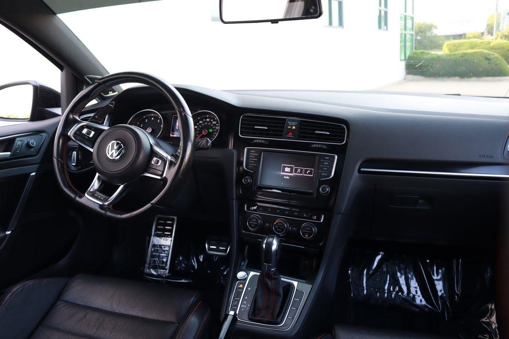 Volkswagen Golf GTI  2017