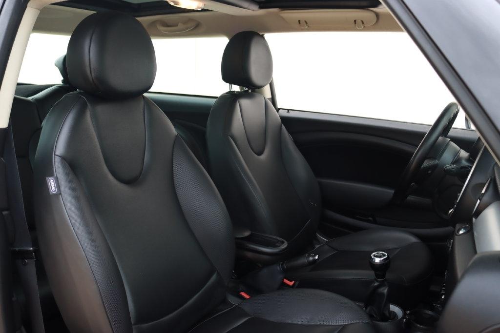 MINI Cooper  2013
