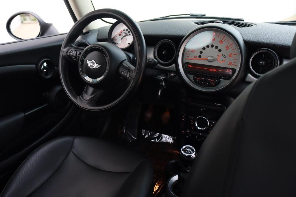 MINI Cooper  2013
