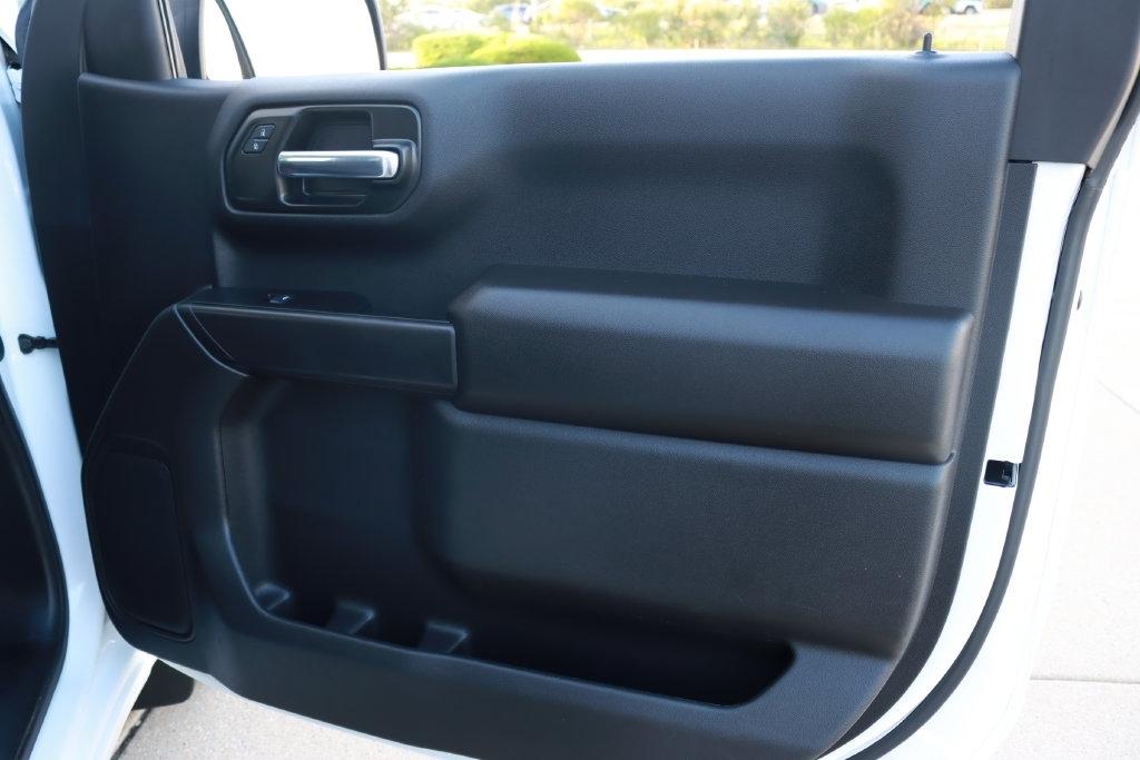 Chevrolet Silverado 1500  2025