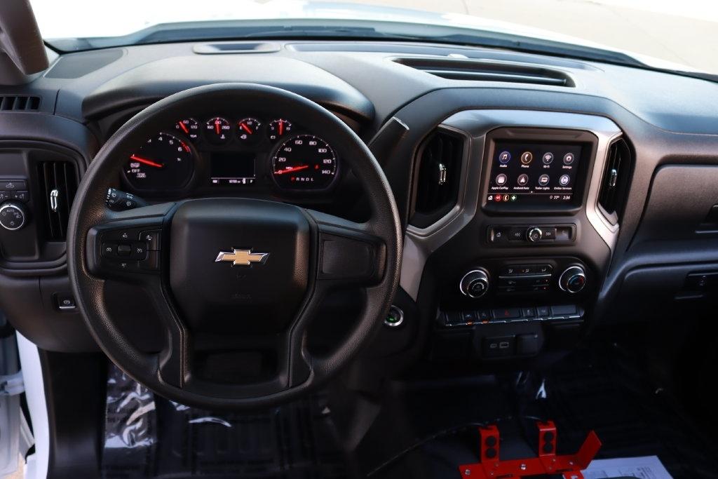 Chevrolet Silverado 1500  2025