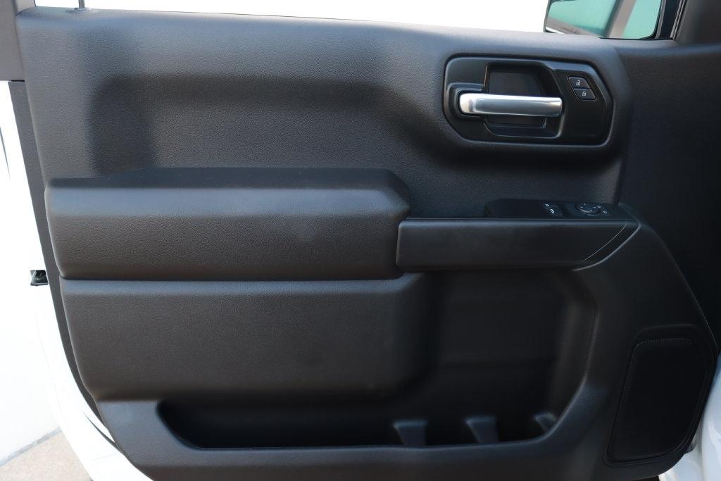 Chevrolet Silverado 1500  2025