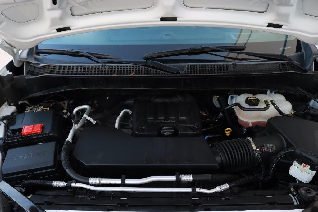 Chevrolet Silverado 1500  2025
