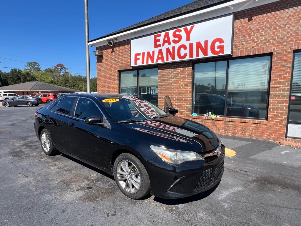 Toyota Camry LE 2017