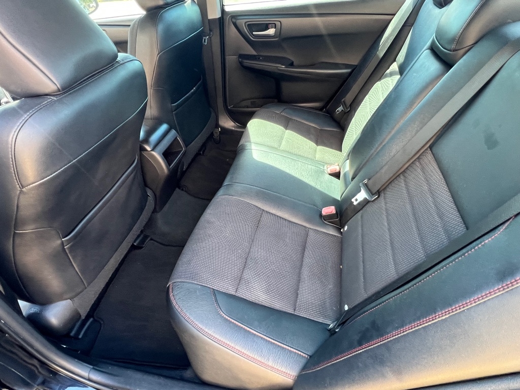 Toyota Camry LE 2017