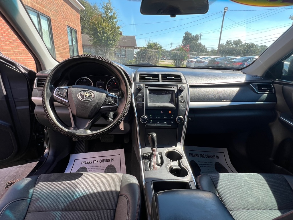 Toyota Camry LE 2017