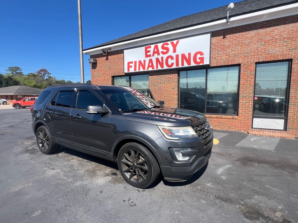 Ford Explorer XLT FWD 2017