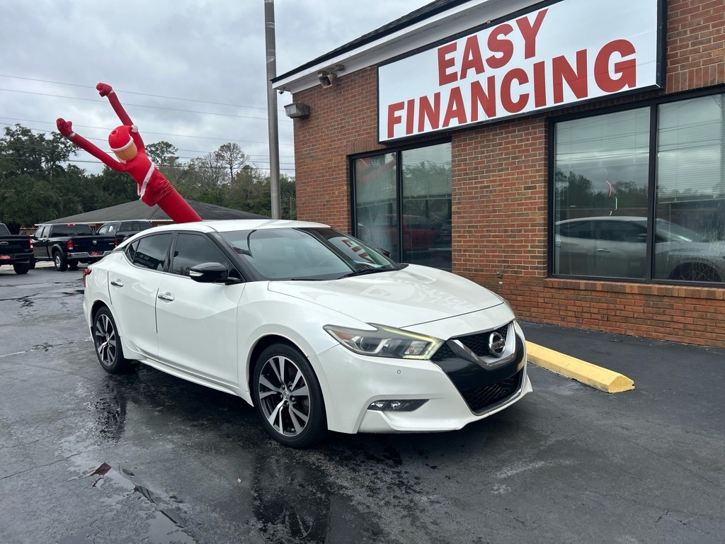 2016 Nissan Maxima SV's photo