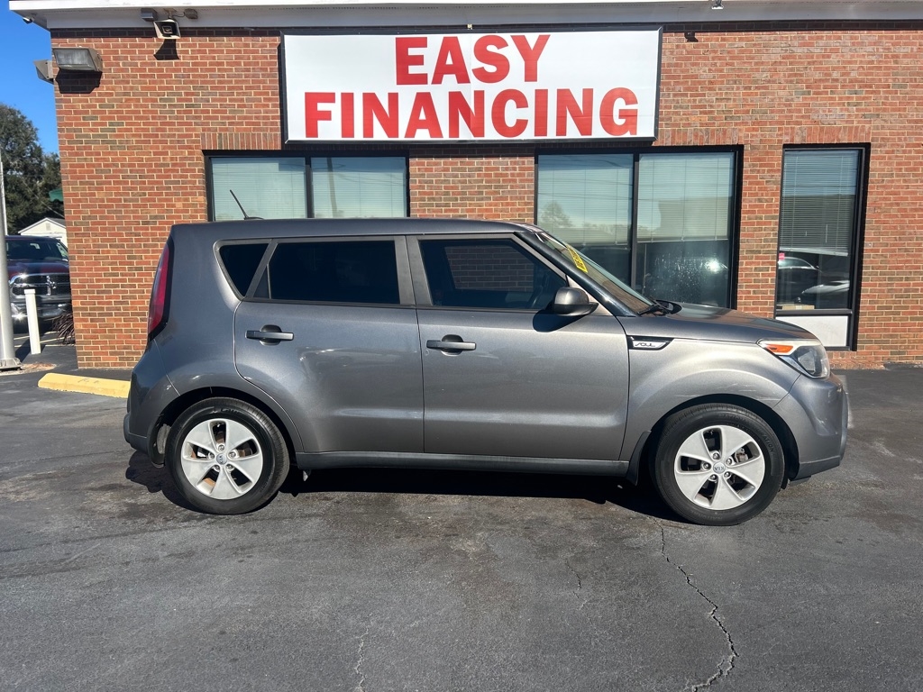 2016 Kia Soul Base's photo