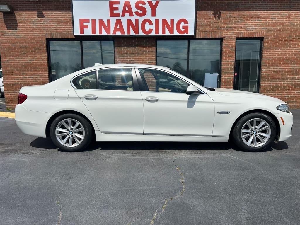2015 BMW 5-Series 528i