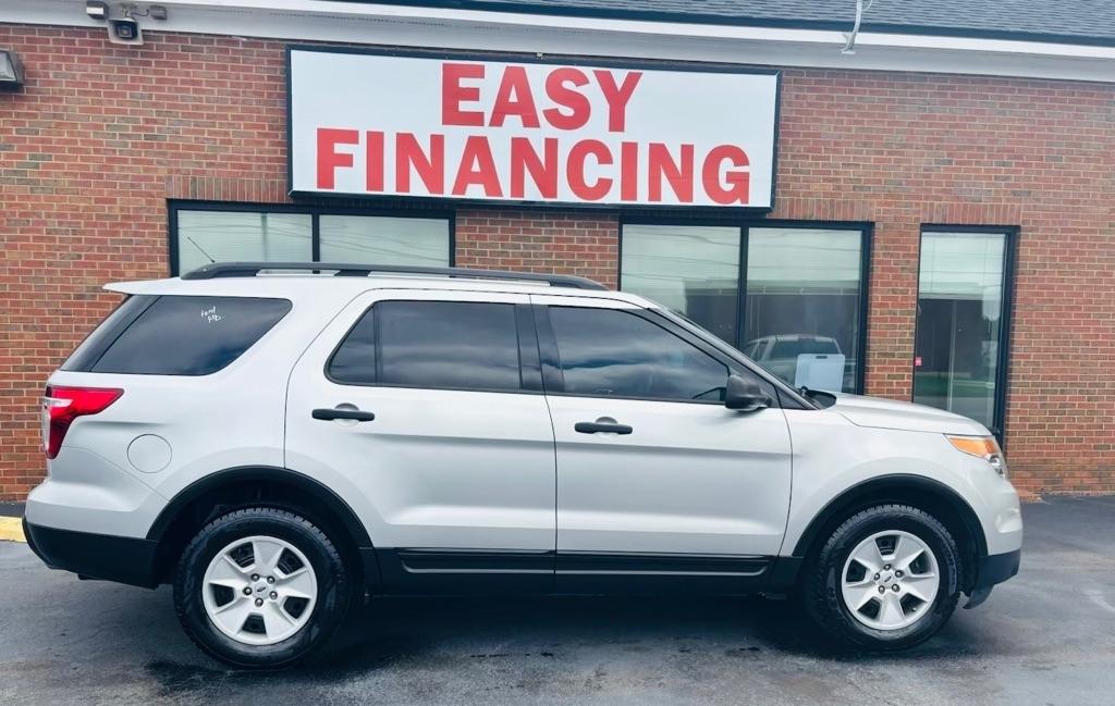 2013 Ford Explorer Base's photo