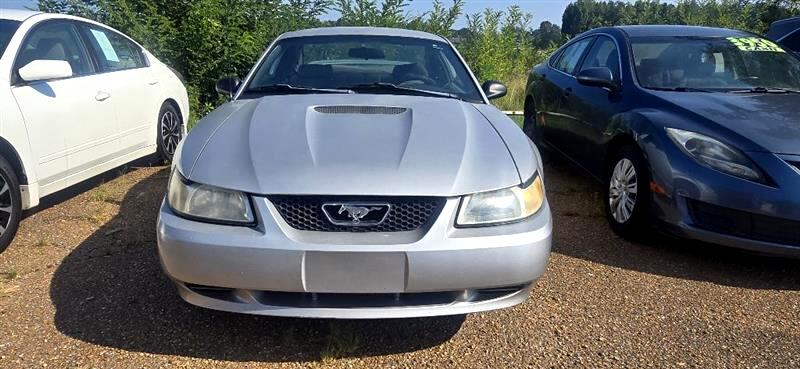 Ford Mustang Coupe 2000