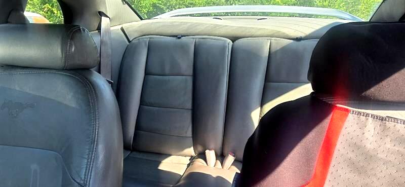 Ford Mustang Coupe 2000