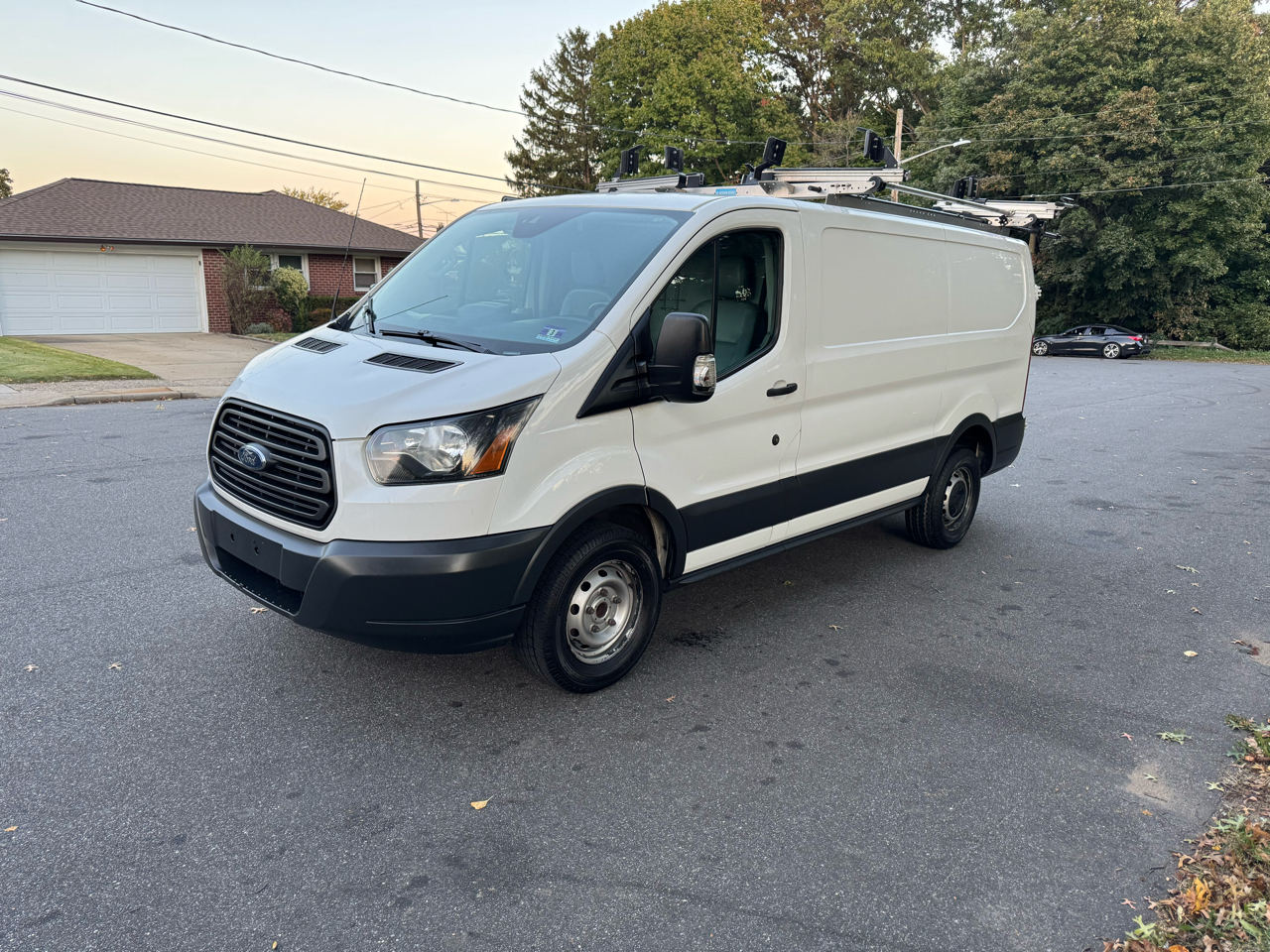 2017 Ford Transit 250 Van Low Roof w/Sliding Pass. 130-in. WB