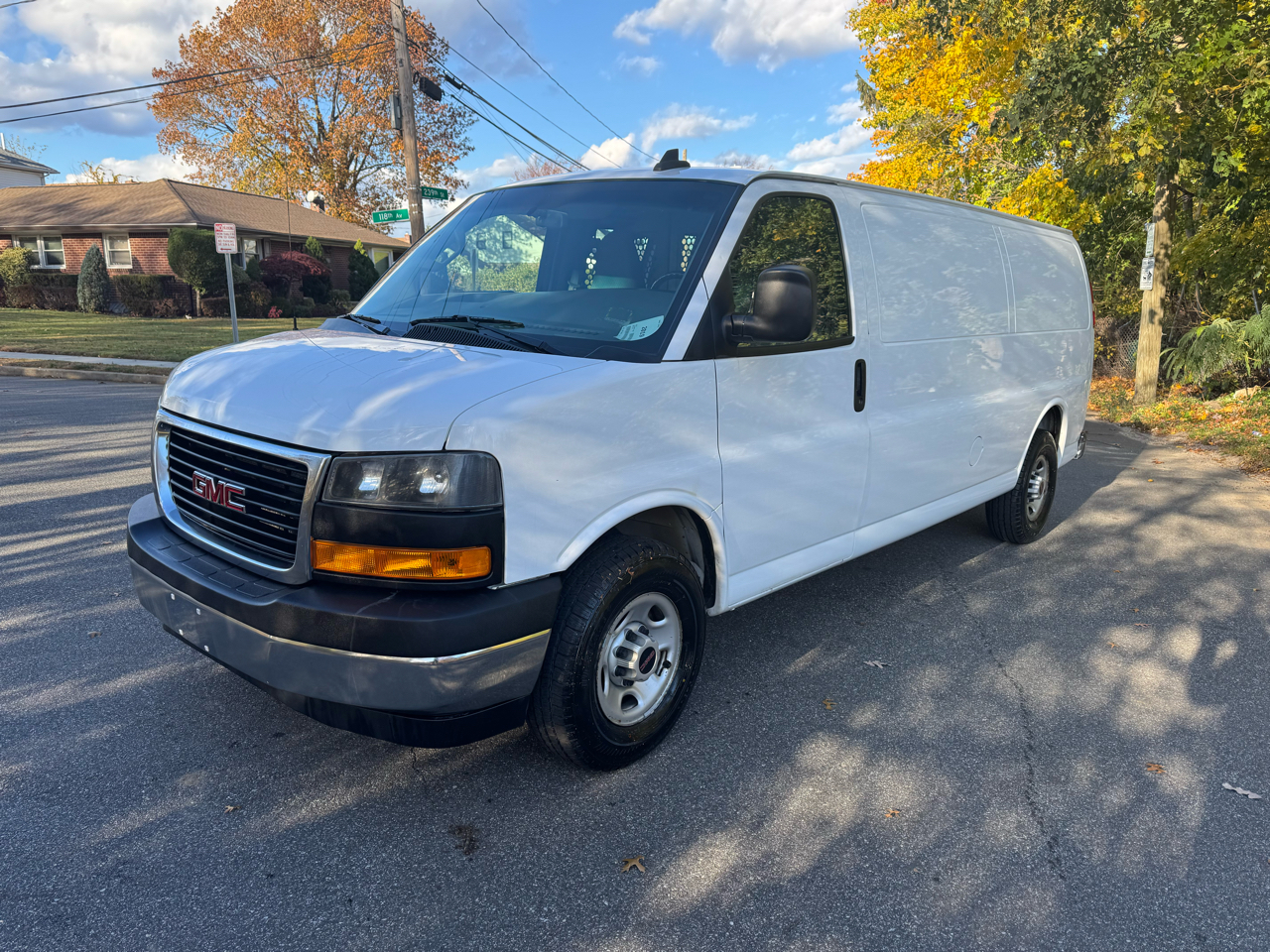 2019 GMC Savana Cargo