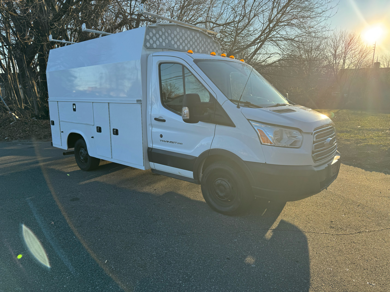 Ford Transit T-250 2016