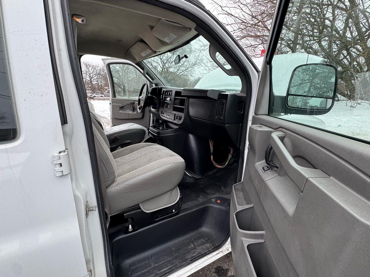 Chevrolet Express 2500 Cargo 2017