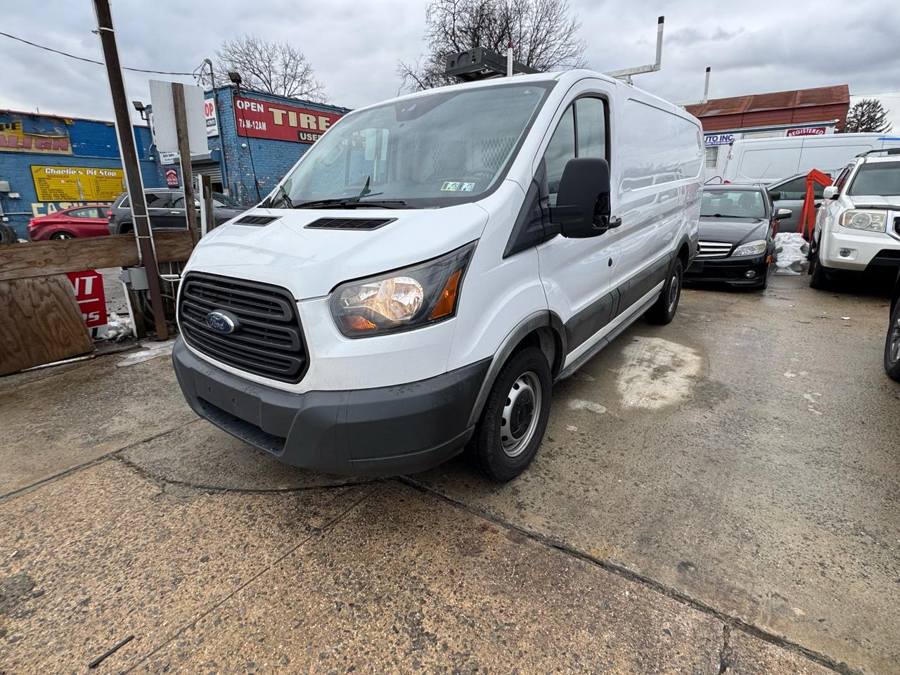 2017 Ford Transit Van Base