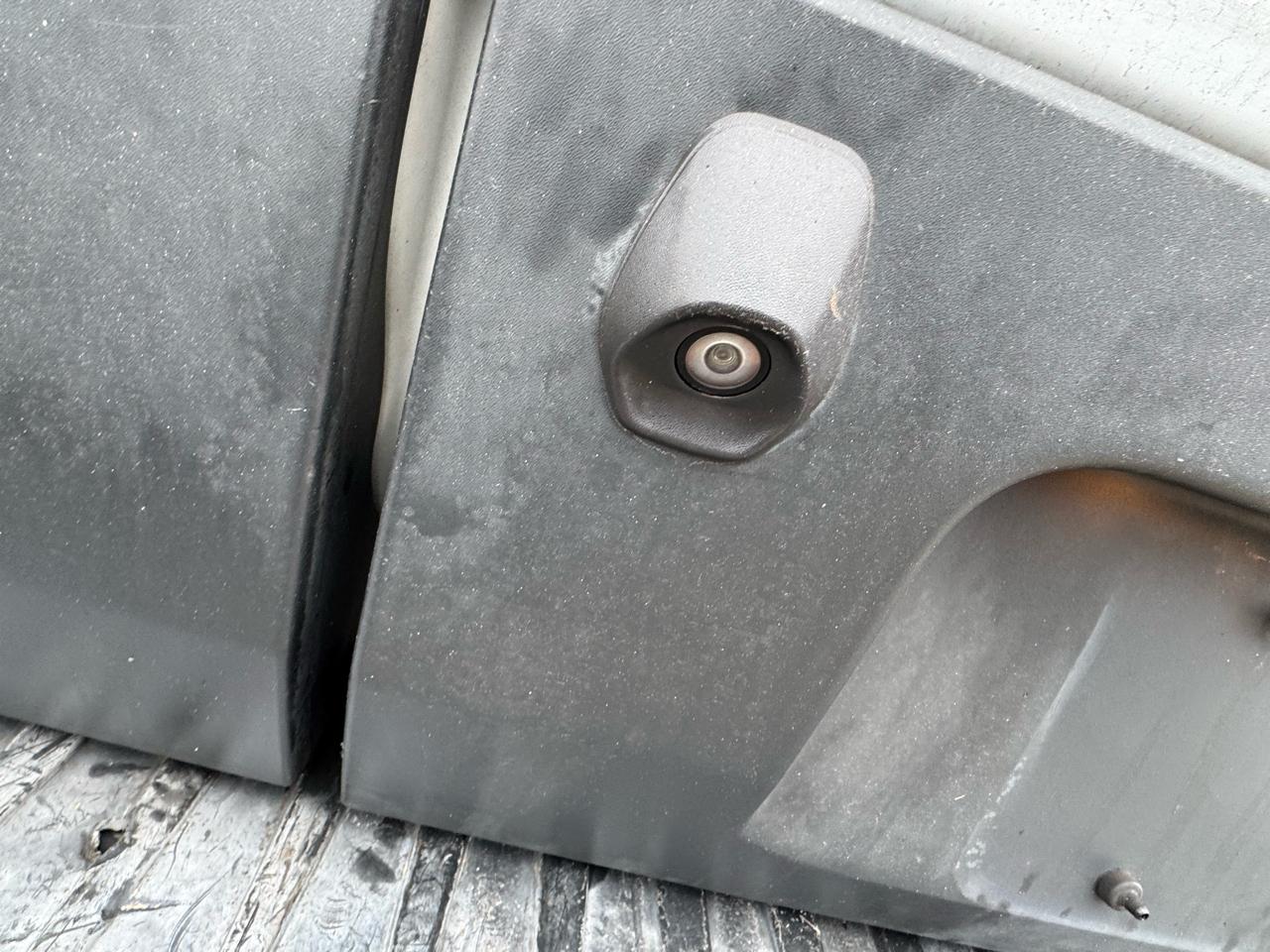 Ford Transit 250 Van Low Roof 60/40 Pass.130-in. WB 2017