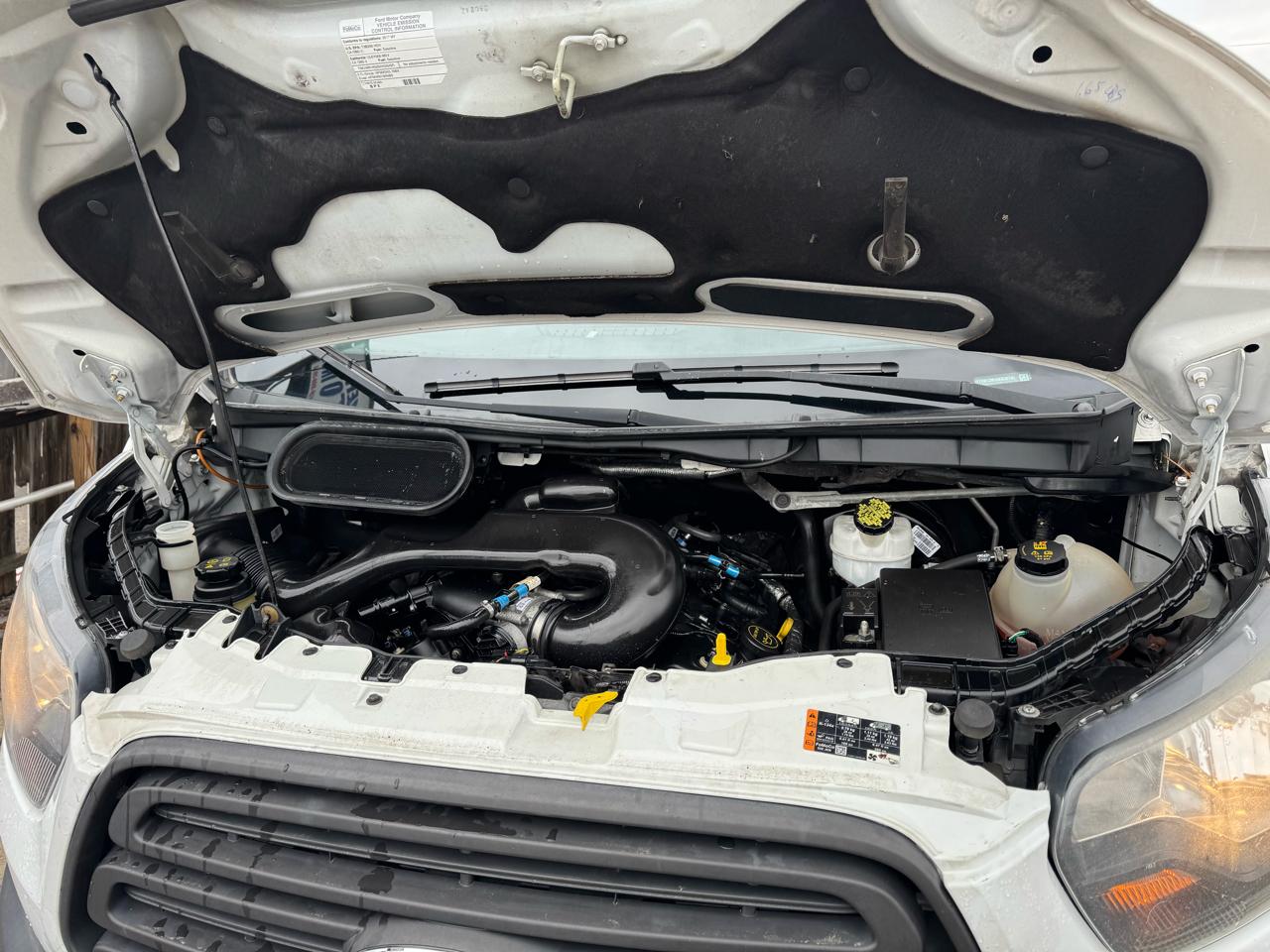 Ford Transit 250 Van Low Roof 60/40 Pass.130-in. WB 2017