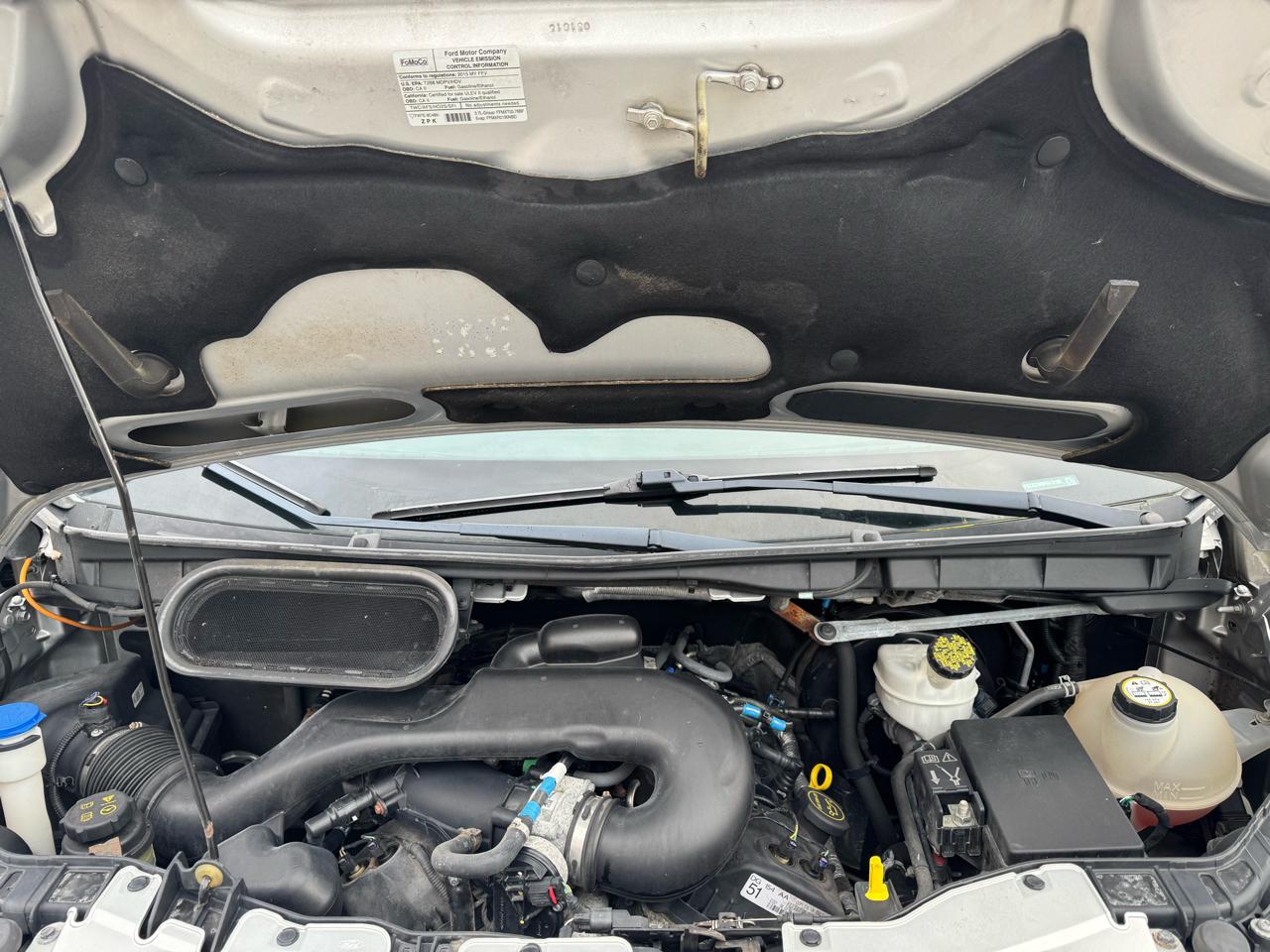 Ford Transit 350 Wagon Low Roof XLT 60/40 Pass. 148-in. WB 2015