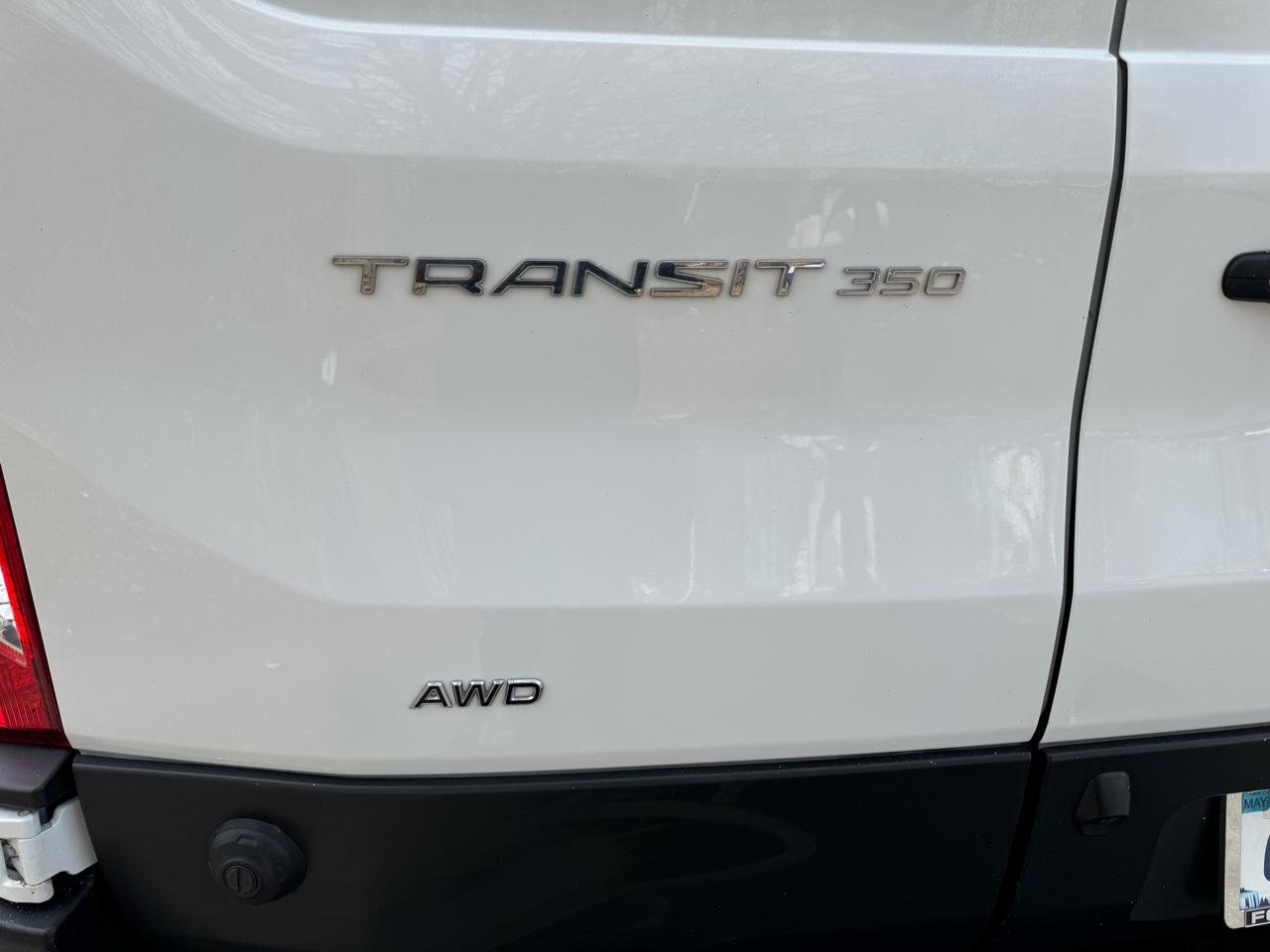 Ford Transit 350 Van Low Roof w/Sliding Pass. 148-in. WB 2020