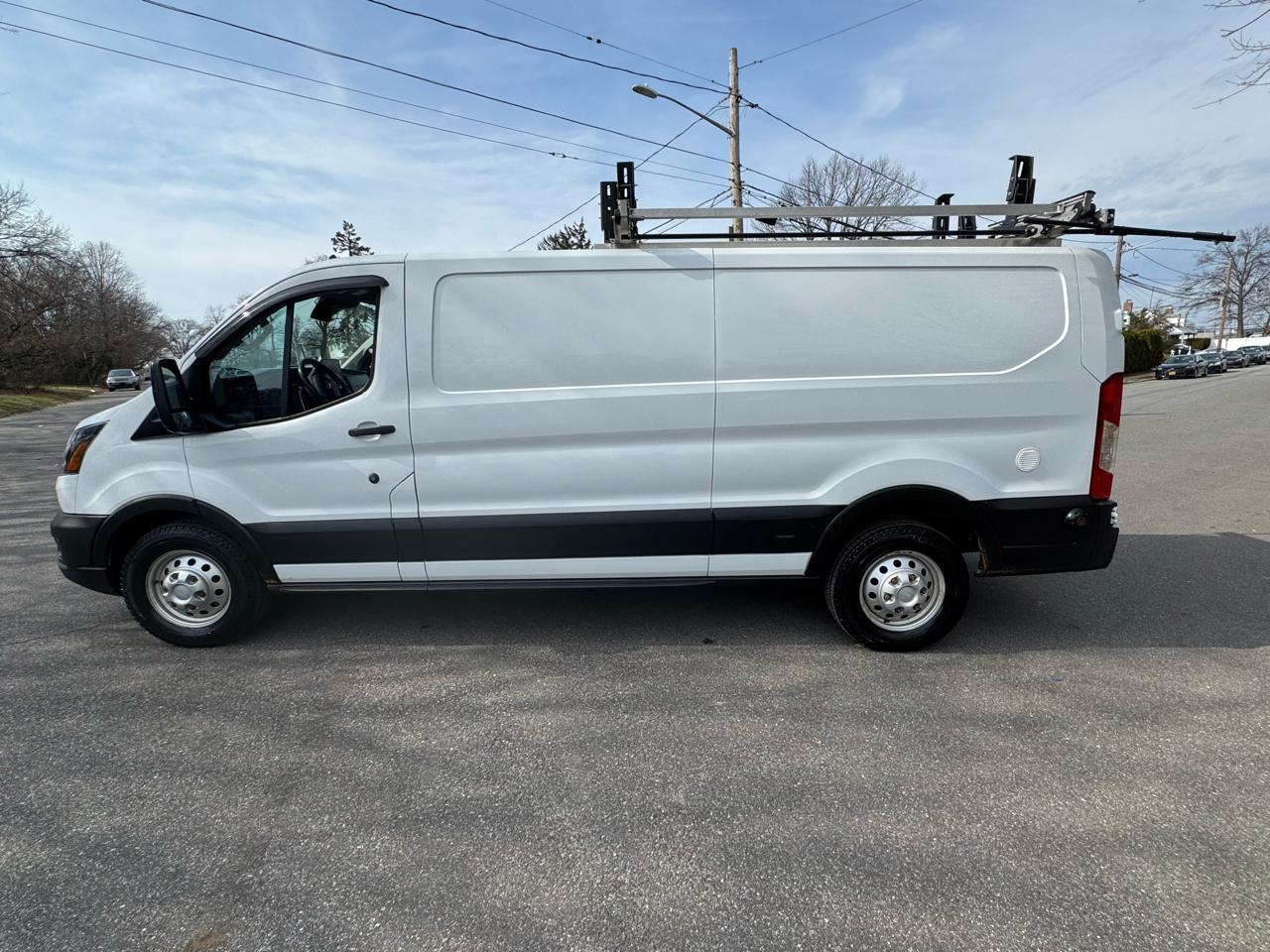 Ford Transit 350 Van Low Roof w/Sliding Pass. 148-in. WB 2020