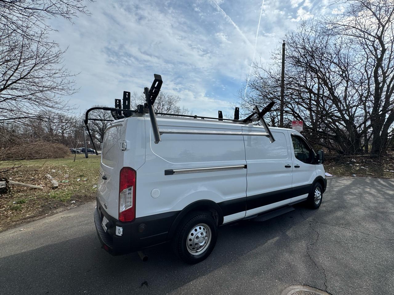 Ford Transit 350 Van Low Roof w/Sliding Pass. 148-in. WB 2020