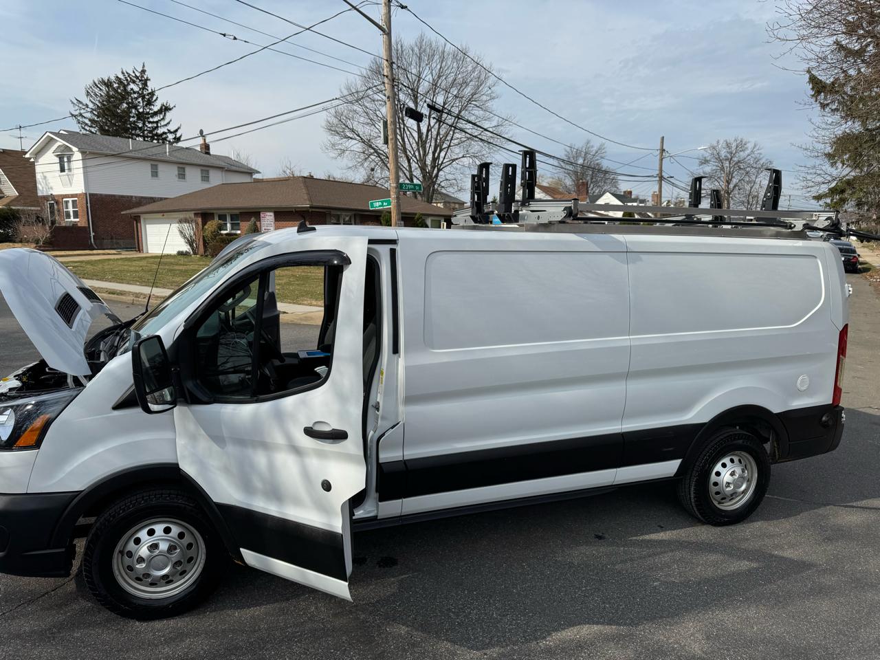 Ford Transit 350 Van Low Roof w/Sliding Pass. 148-in. WB 2020
