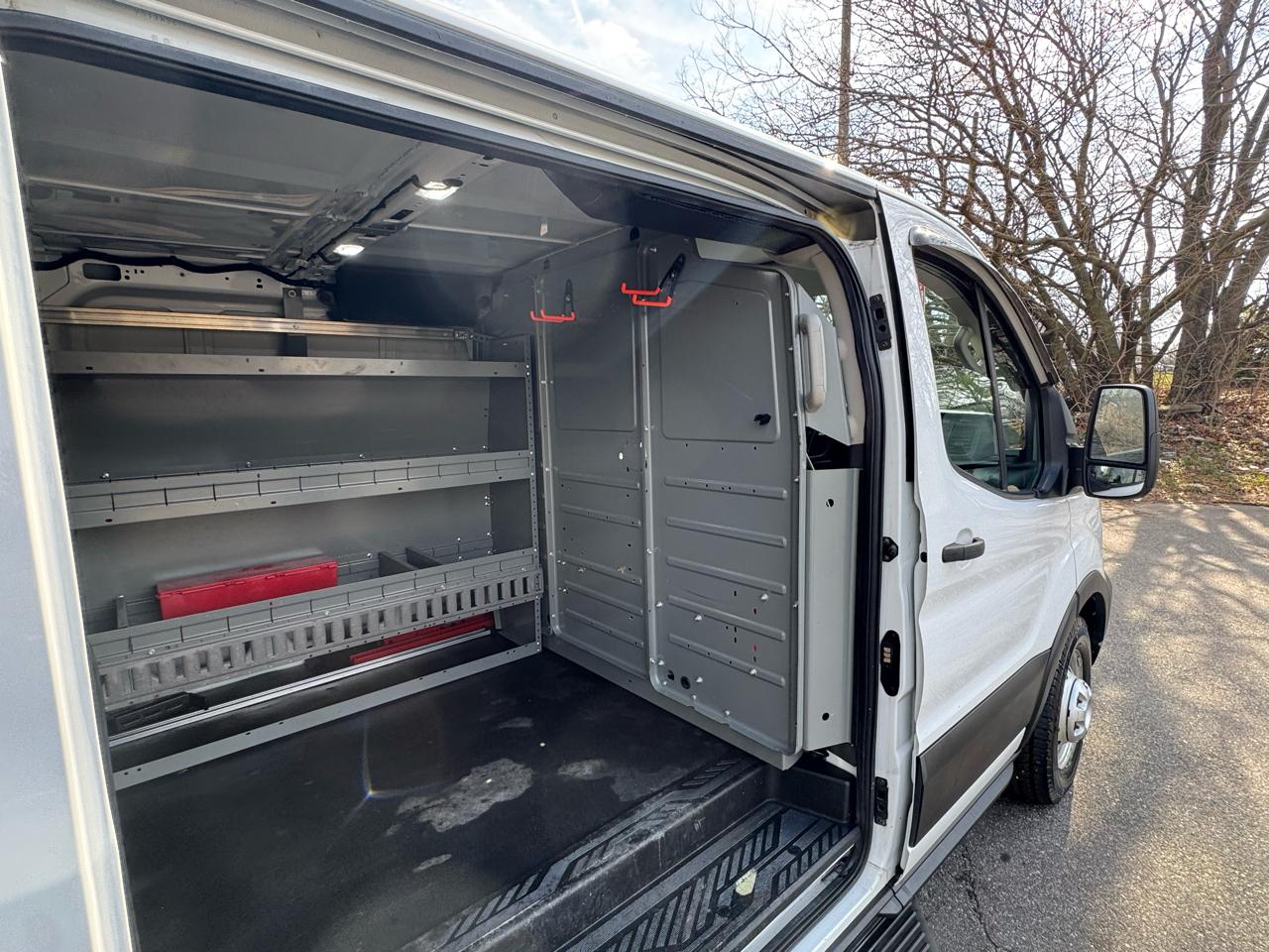 Ford Transit 350 Van Low Roof w/Sliding Pass. 148-in. WB 2020