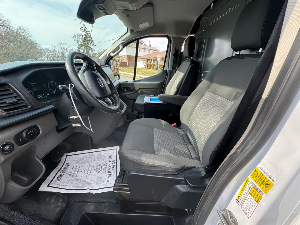 Ford Transit 350 Van Low Roof w/Sliding Pass. 148-in. WB 2020