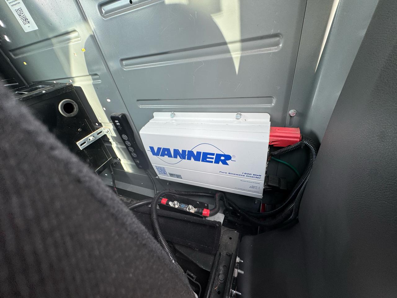 Ford Transit 350 Van Low Roof w/Sliding Pass. 148-in. WB 2020