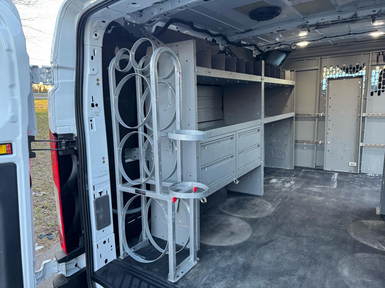 Ford Transit 150 Van Low Roof w/Sliding Pass. 130-in. WB 2023