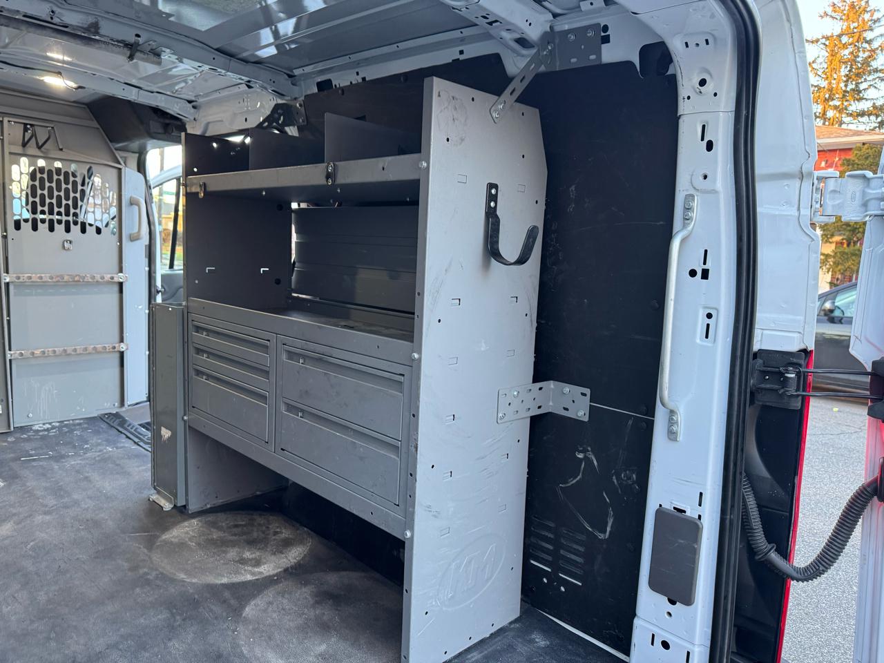 Ford Transit 150 Van Low Roof w/Sliding Pass. 130-in. WB 2023